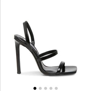 Steve Madden strappy heals